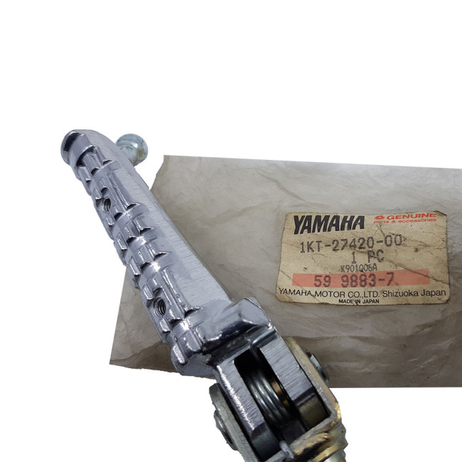 ΜΑΣΠΙΕΣ ΟΔΗΓΟΥ (R) TZR250 YAMAHA 1KT-27420-00