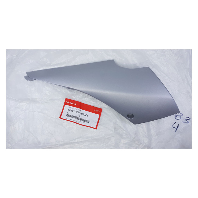 ΠΛΑΣΤΙΚΟ ΠΑΝΩ ΑΠΟ ΜΑΣΠΙΕ ΔΕΞΙ  SH 150 (09-12)  64321-KTF-980ZA